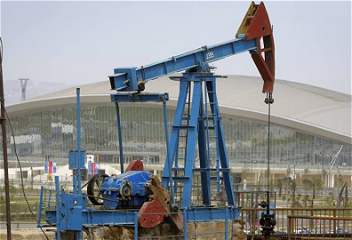 Цена барреля нефти «Азери Лайт» приближается к 77 долларам