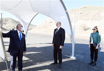 Президент Ильхам Алиев и первая леди Мехрибан Алиева совершили поездку в Губадлинский район