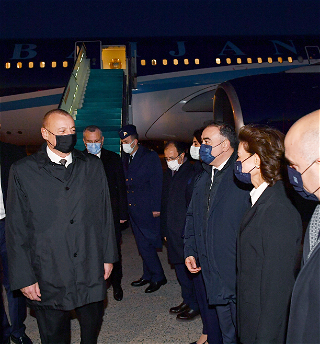 Президент Ильхам Алиев прибыл с визитомв Турецкую Республику