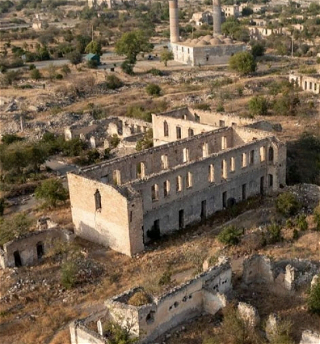 Реза Дегати поделился фотографиями, снятыми в Агдамском районе