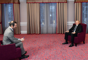 Президент Ильхам Алиев в Брюсселедал интервью итальянской газете İl Sole 24 Ore