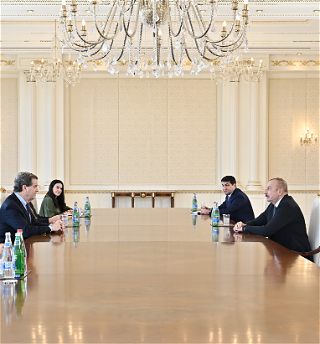 Президент Ильхам Алиев принял делегациюво главе с исполнительным директоромАмериканского еврейского комитета