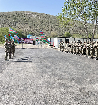 Военачальники на передовой