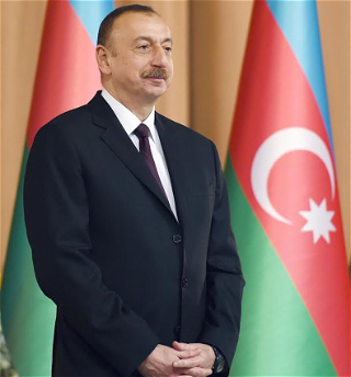 28 Мая - День независимости Азербайджанской Республики Поздравления на имяПрезидента Ильхама Алиева