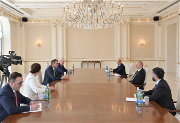 Президент Ильхам Алиев принял генерального исполнительнaого директора группы bp