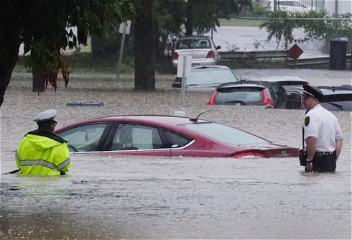 В американском Сент-Луисе объявлено чрезвычайное положение из-за наводнения