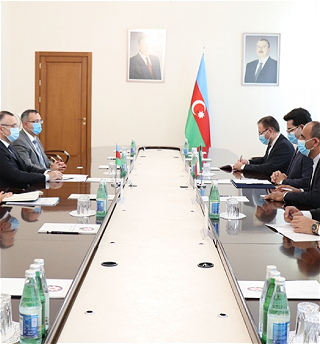 Обсуждены новые перспективы азербайджано-иранского сотрудничества в области здравоохранения и медицинской науки