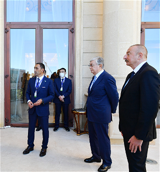 Президенты Азербайджана и Казахстанаознакомились с проектом Центра творческого развития для детей имени Курмангазы,который будет построен в Физули