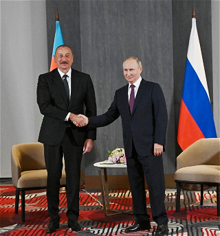 В Самарканде состоялась встреча Президента АзербайджанаИльхама Алиева и Президента России Владимира Путина