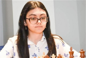 Чемпионат мира: Азербайджанские шахматисты продолжают успешные выступления