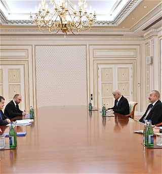 Президент Азербайджана Ильхам Алиевпринял помощника Президента России