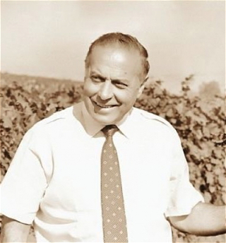 Первый вице-президент Мехрибан Алиева поделилась публикацией в связи с днем памяти великого лидера