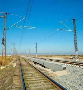 Строительные работы по реконструкции железнодорожной линии Сумгайыт-Ялама выполнены на 48 процентов