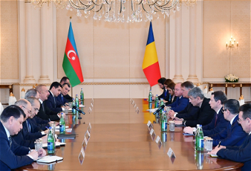 Состоялась встреча Президента Ильхама Алиеваи Президента Клауса Йоханниса в расширенном составе