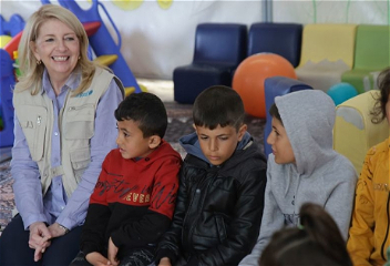 ЮНИСЕФ: 2,5 миллиона детей в Турции нуждаются в помощи, фонду нужны дополнительные средства