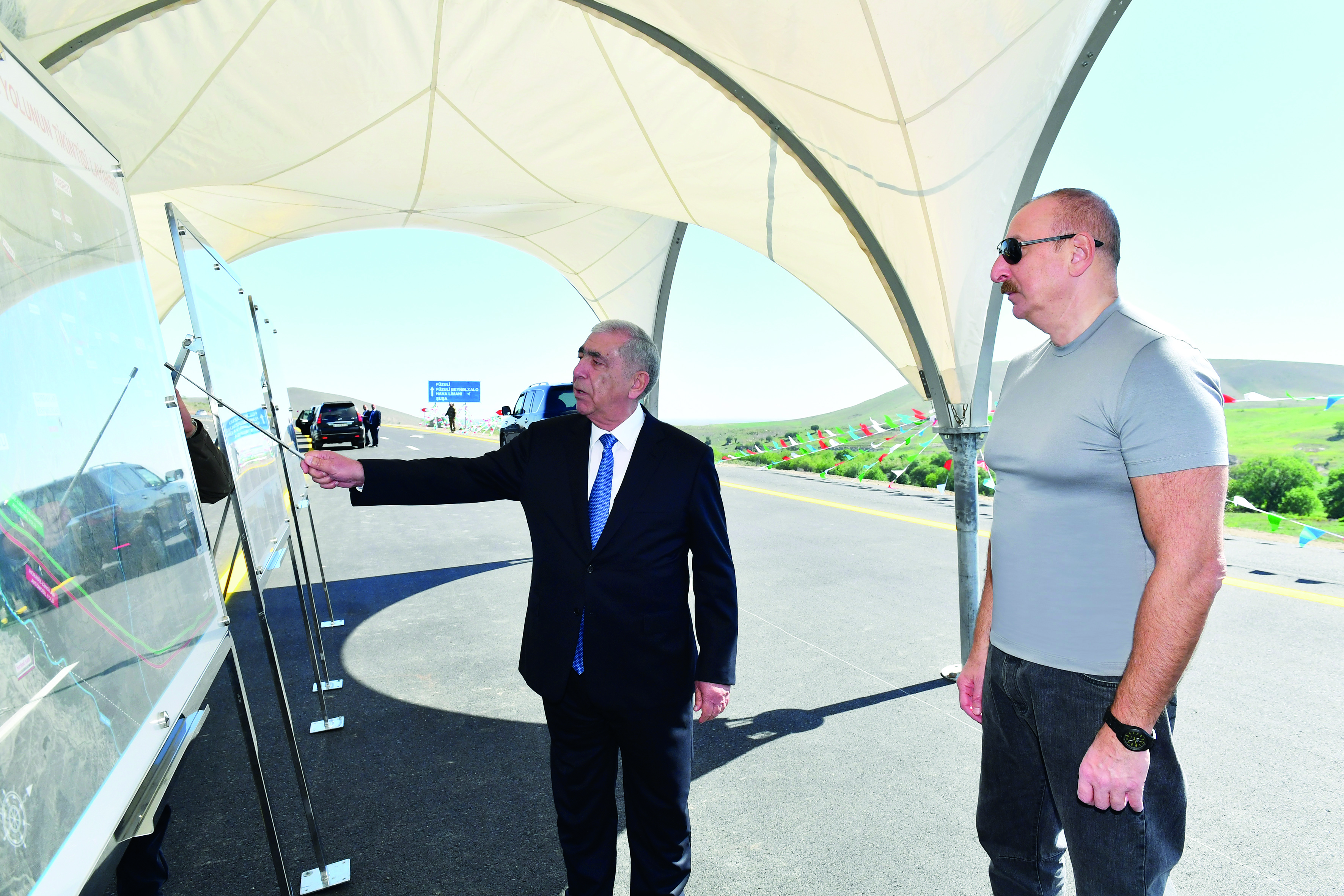 Состоялось открытие 8,2-километрового участка автодороги Шукюрбейли-Джебраил-Гадрут