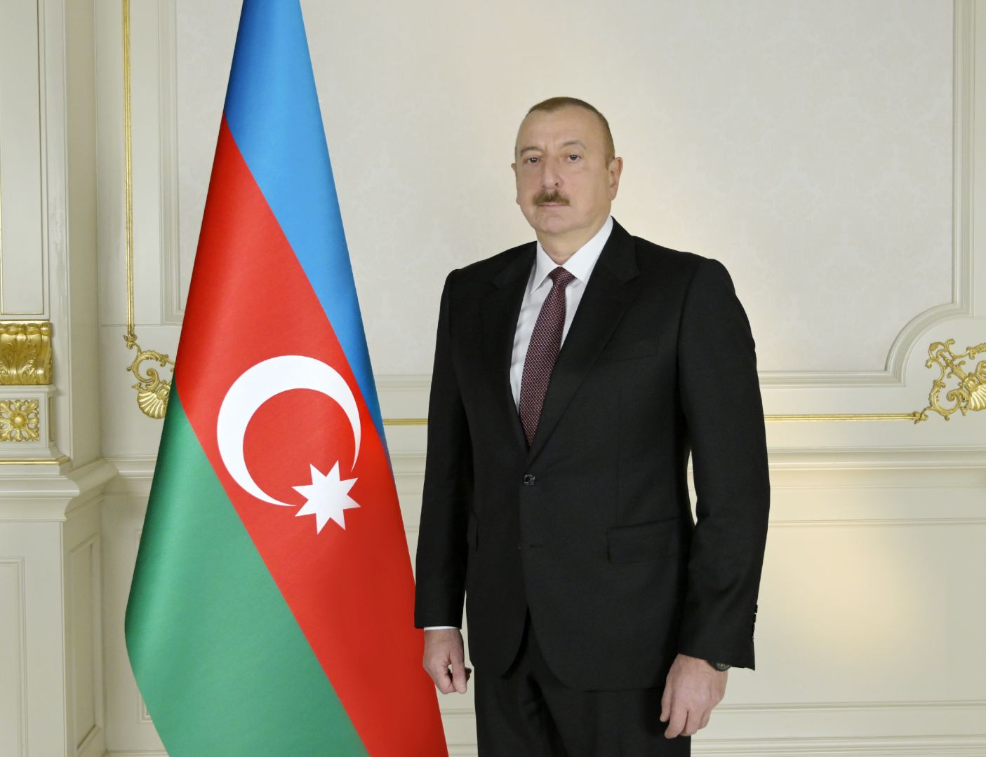 Президент Азербайджанской Республики принимает поздравления по случаю Дня независимости