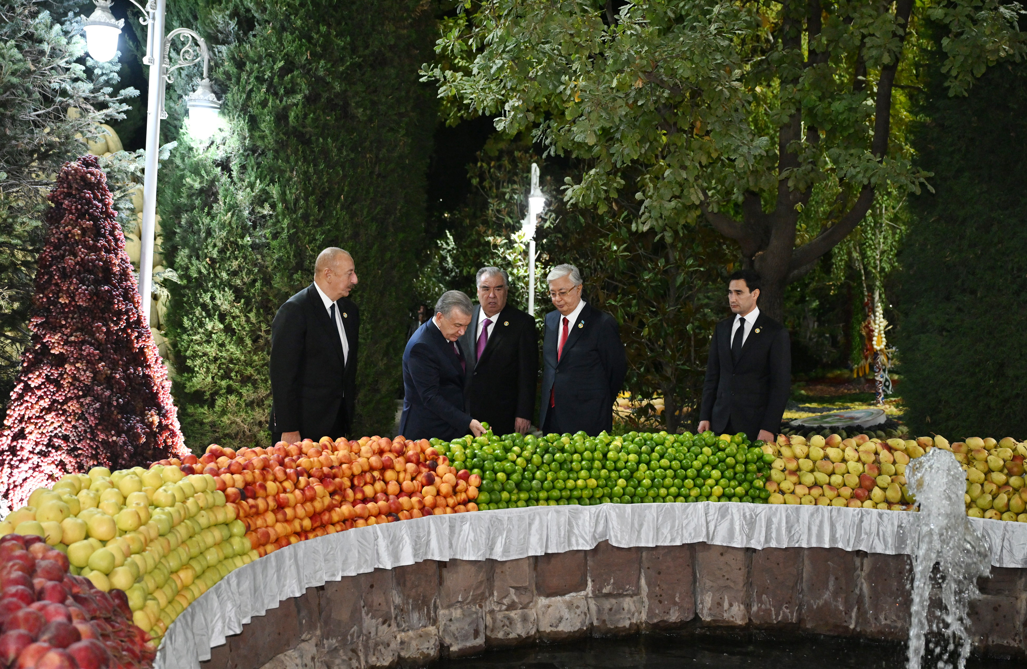 Официальный прием в честь глав государств в Душанбе