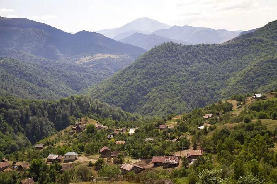 На сайте Euronews опубликована статья о скалистых горах и отдаленных селах Азербайджана