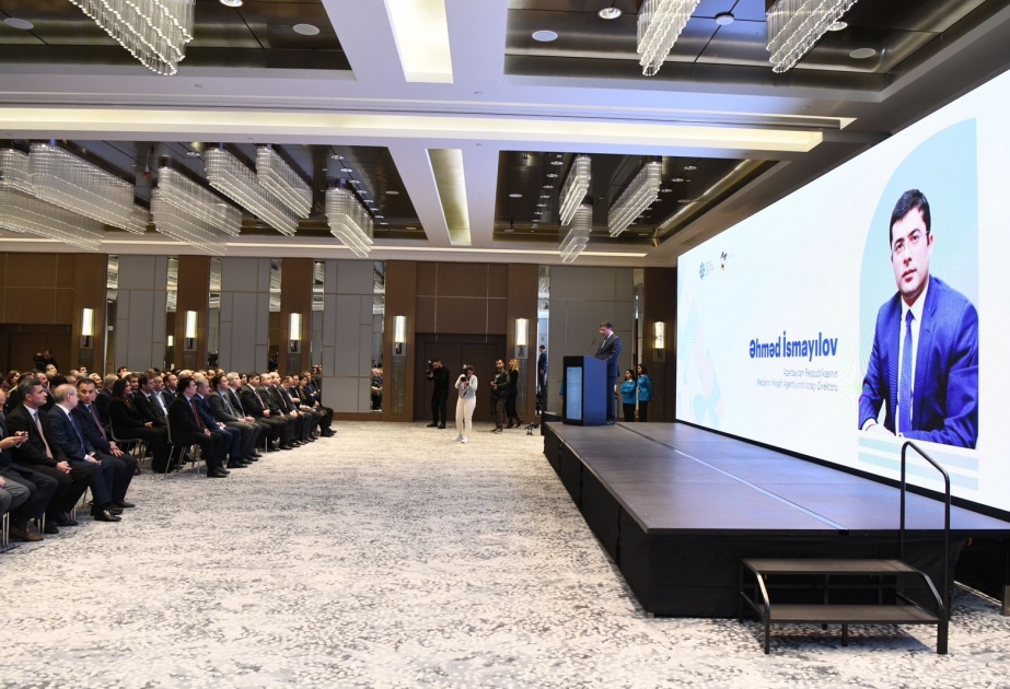В Баку проходит конференция на тему «Возможности обучения и трудоустройства в новой медиасреде»