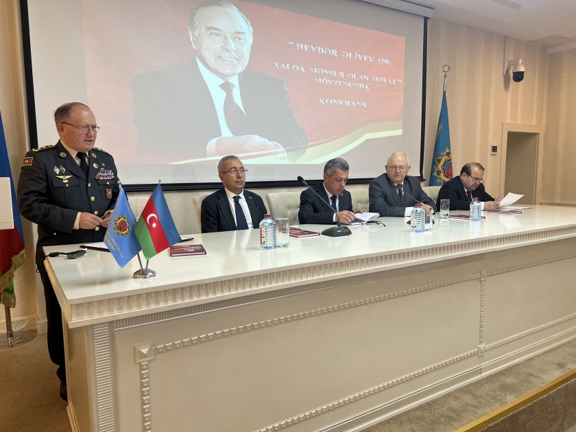 В Баку проходит конференция «Гейдар Алиев – 100: жизнь, принадлежащая народу»