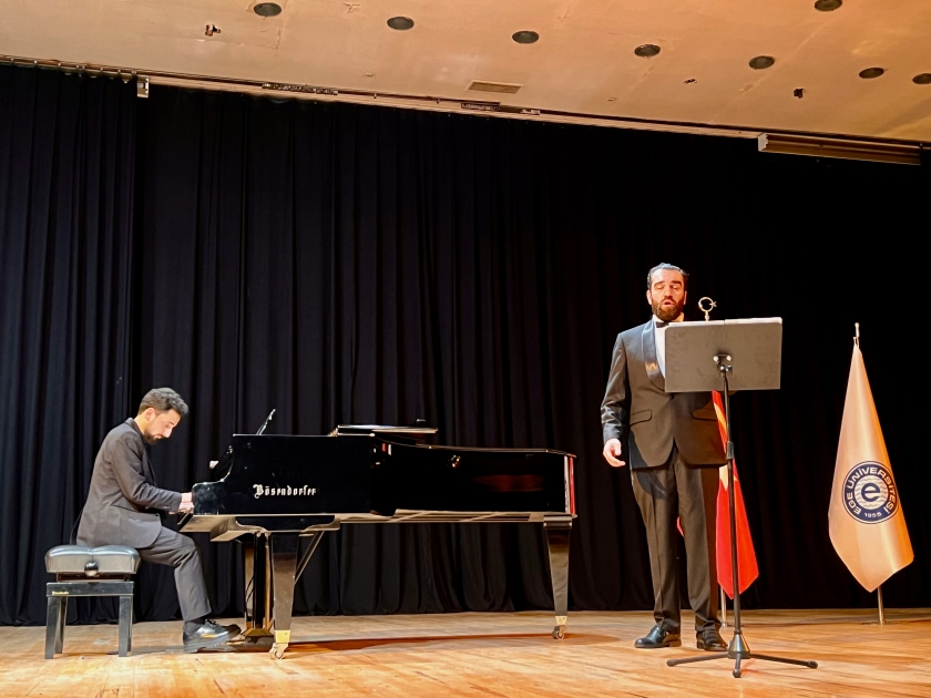 В Измире состоялся концерт, посвященный историческим датам Азербайджана и Турции