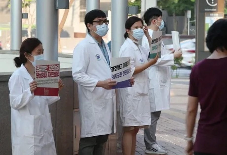 Южная Корея объявила о серьезном кризисе в области здравоохранения из-за забастовки интернов