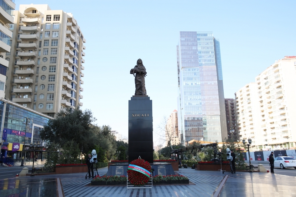 Общечеловеческая трагедия: чтится память жертв Ходжалинского геноцида