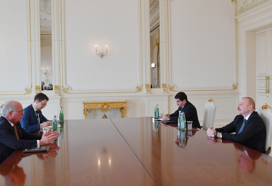 Президент Ильхам Алиев принял президента Фонда Мюнхенской конференции по безопасности Вольфганга Ишингера  