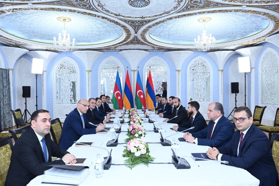 В Алматы состоялись переговоры между министрами иностранных дел Азербайджана и Армении