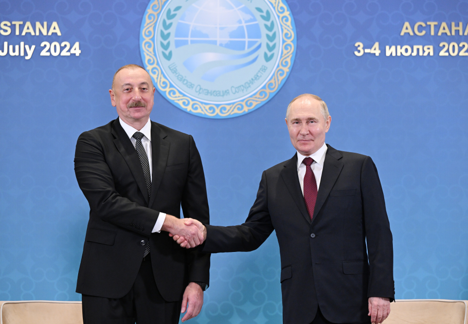 В Астане проходит встреча Президента Азербайджана Ильхама Алиева с Президентом России Владимиром Путиным 