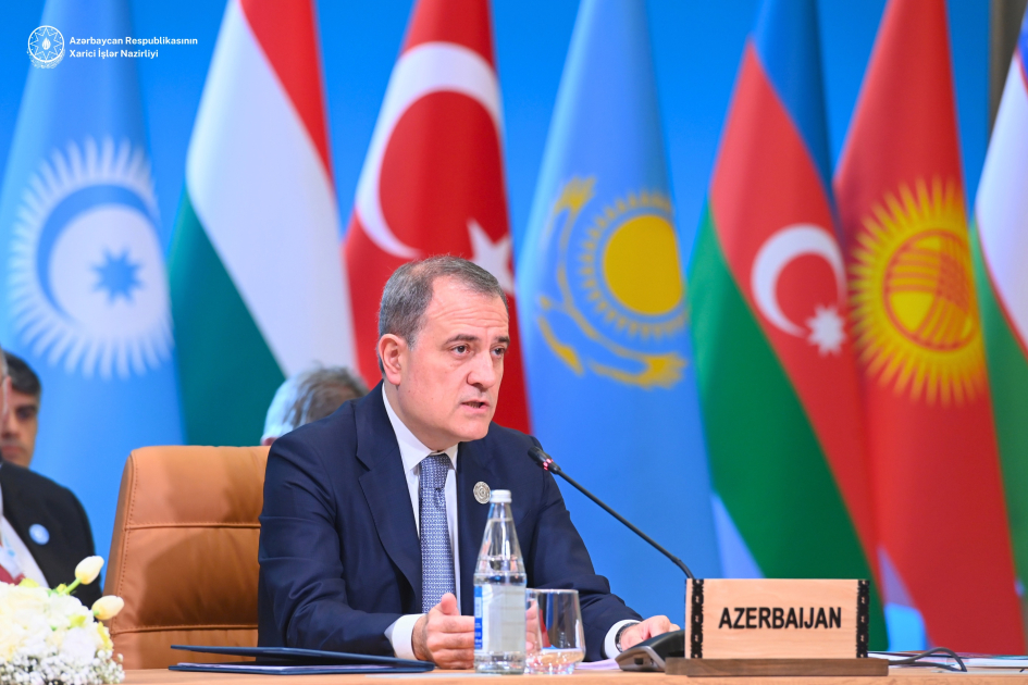 Джейхун Байрамов проинформировал коллег из ОТГ о процессе нормализации отношений между Азербайджаном и Арменией