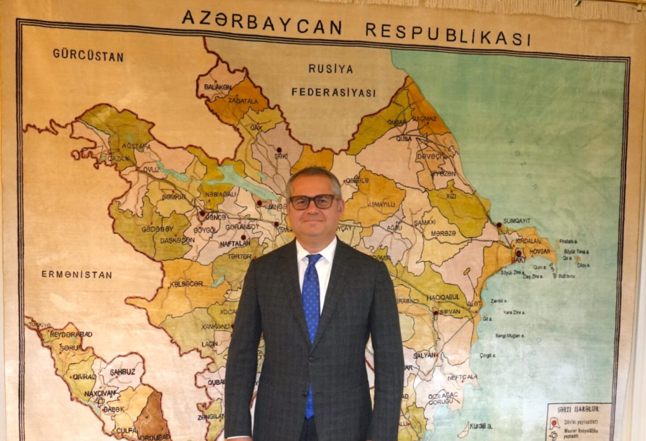 Хазар Ибрагим рассказал журналу Diplomatic Watch о мирном процессе между Азербайджаном и Арменией