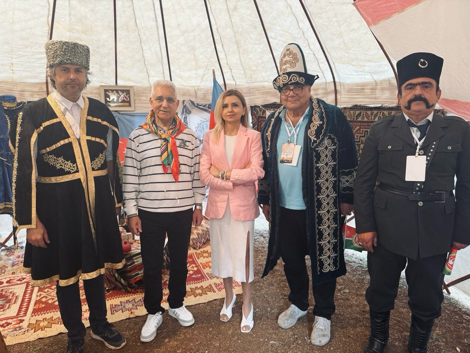 Азербайджанский шатер в Анталье