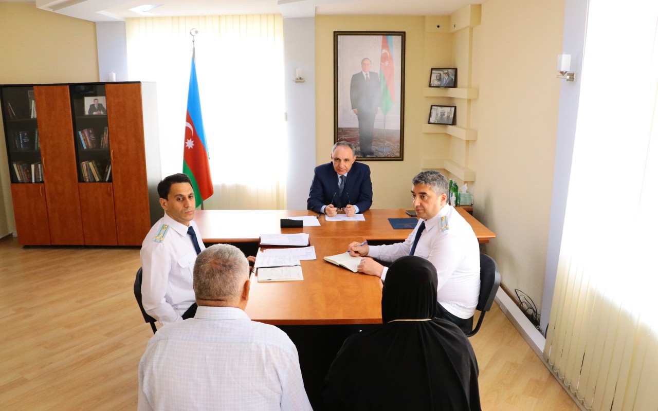 Генпрокурор на связи
