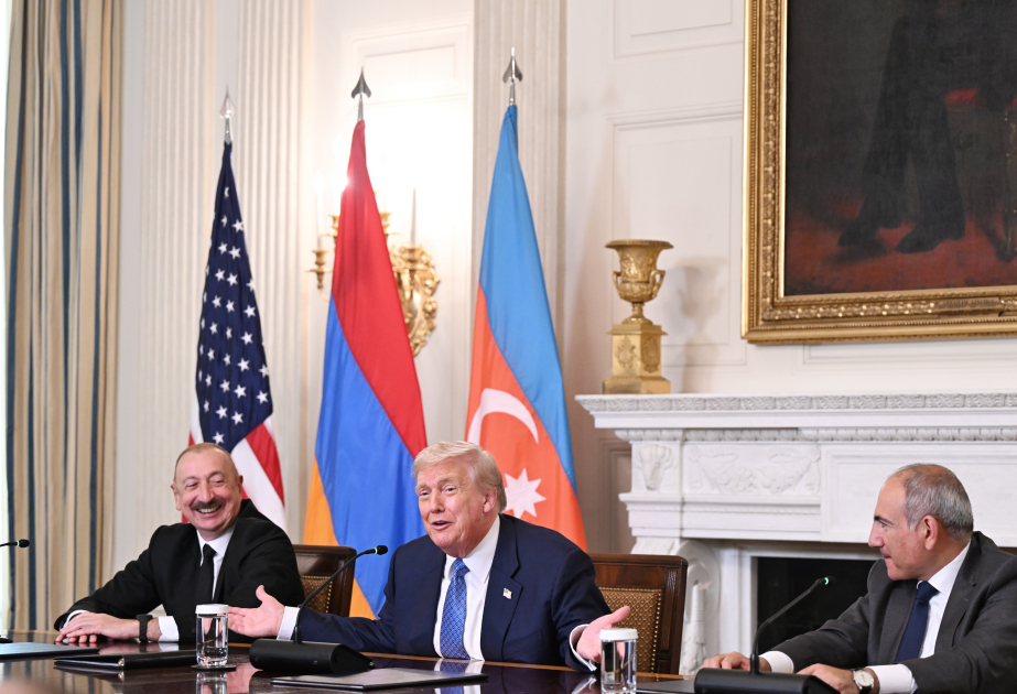 Президент США Дональд Трамп выступил с заявлением для прессы в Белом доме