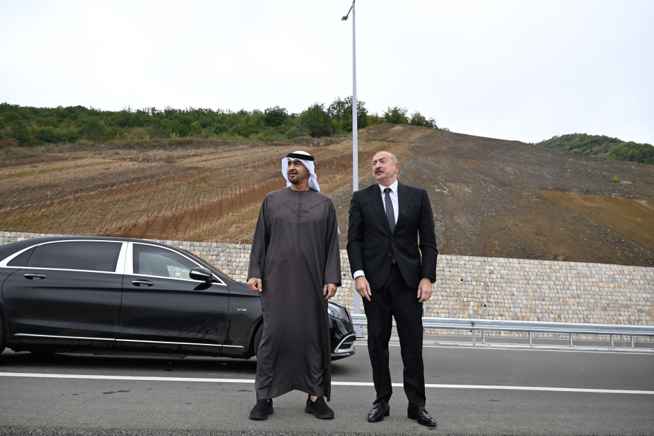 Президенты Азербайджана и Объединенных Арабских Эмиратов сфотографировались на фоне села Дашалты Шушинского района