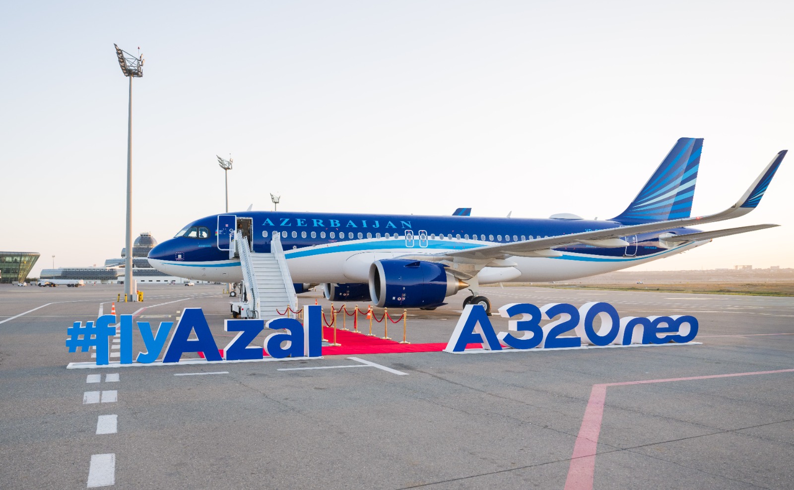 AZAL обновляет флот 