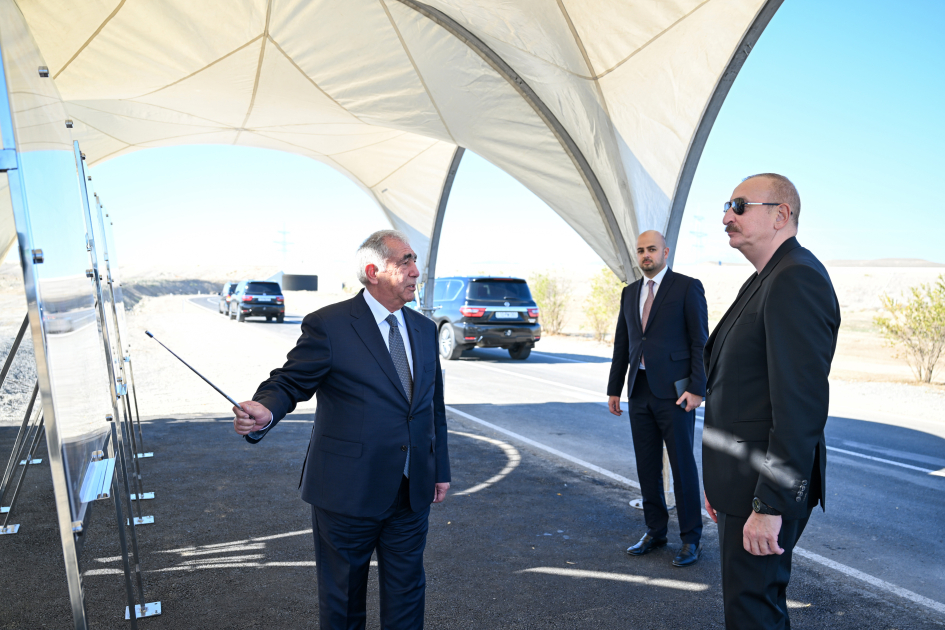 Президент Ильхам Алиев принял участие в открытии автомобильной дороги, ведущей к солнечной электростанции «Шафаг» в Джебраильском районе