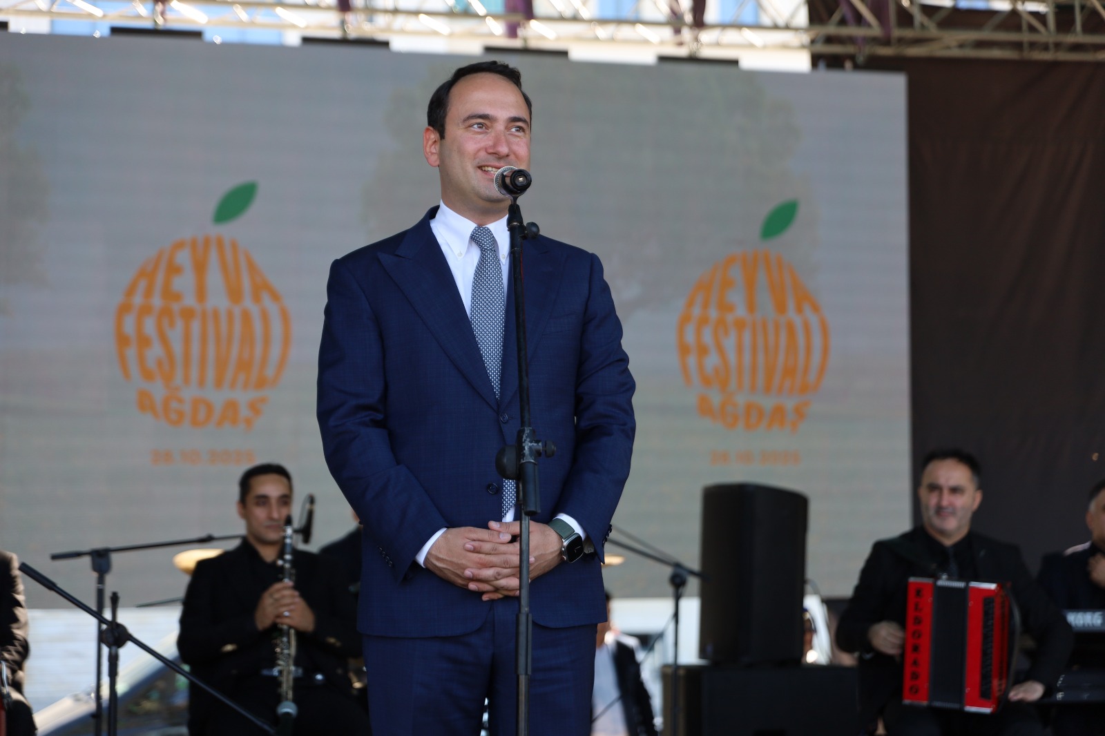 Праздник труда, вкуса и земли