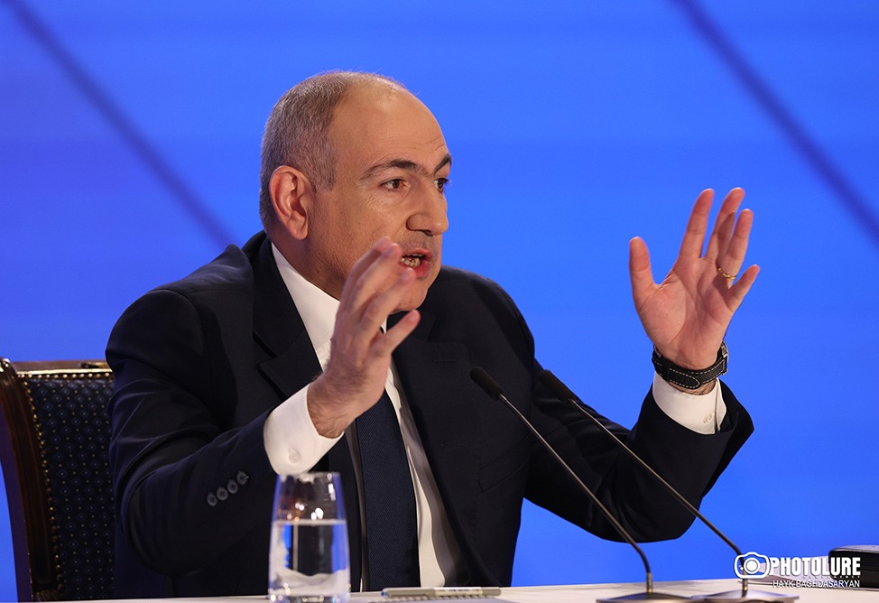 Удобные соперники