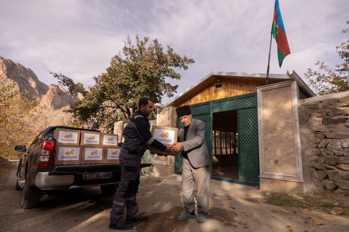 Компания AzerGold организовала акцию социальной помощи в Нахчыване