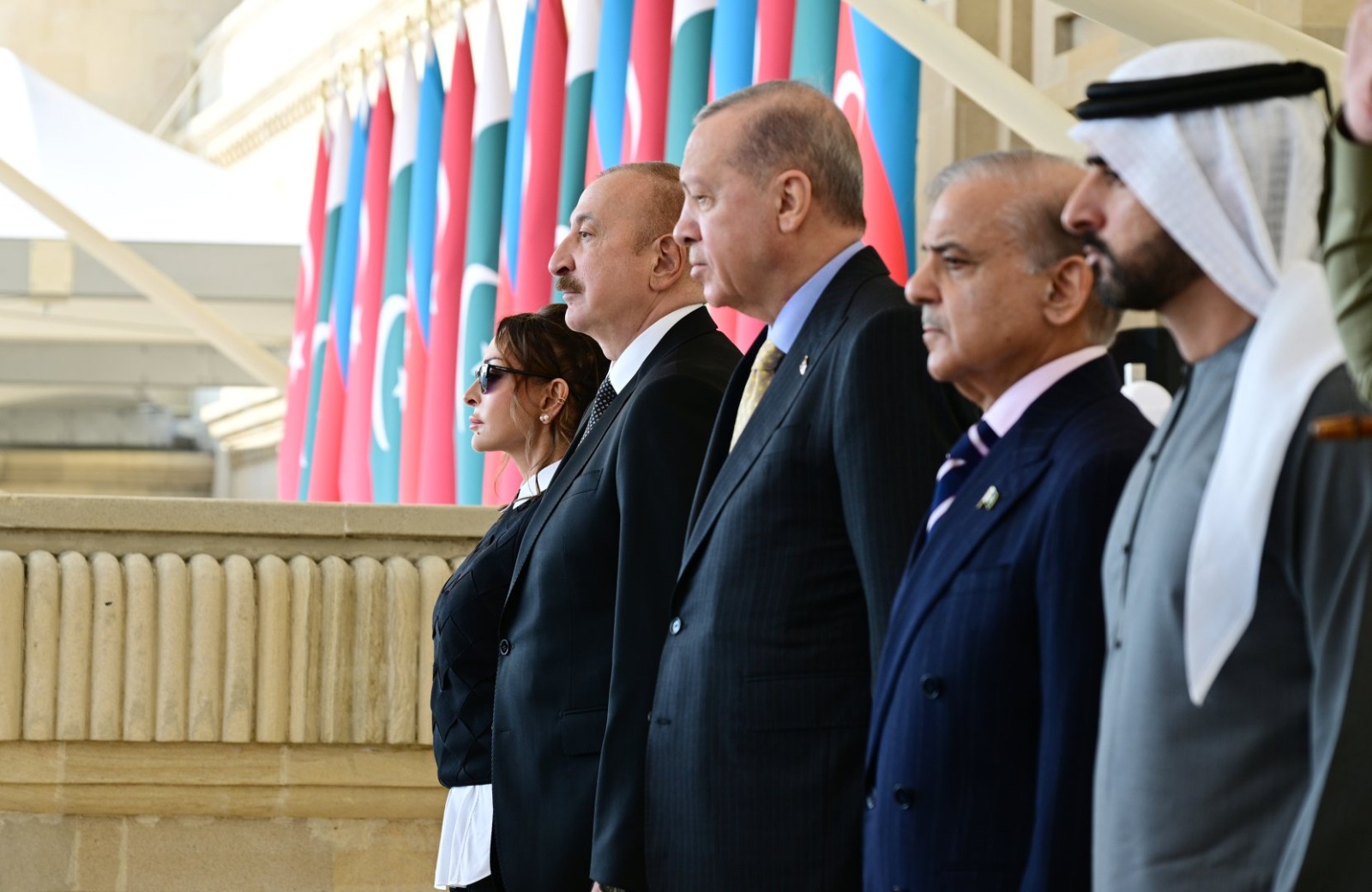 Братство, честь и сила