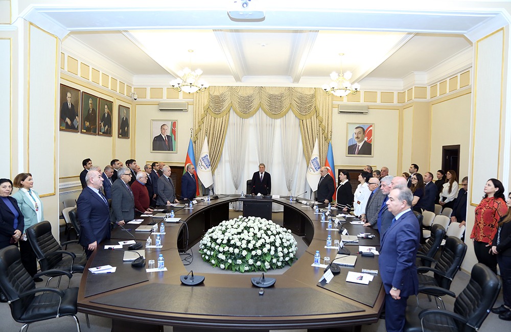 Миссия политического лидерства