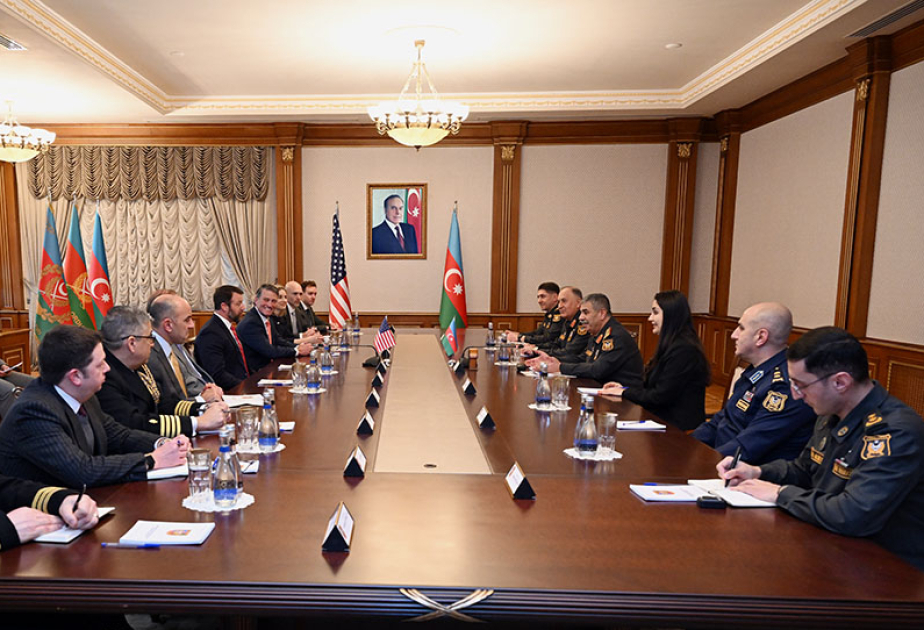 Обсуждены вопросы развития связей между Азербайджаном и США в сфере обороны