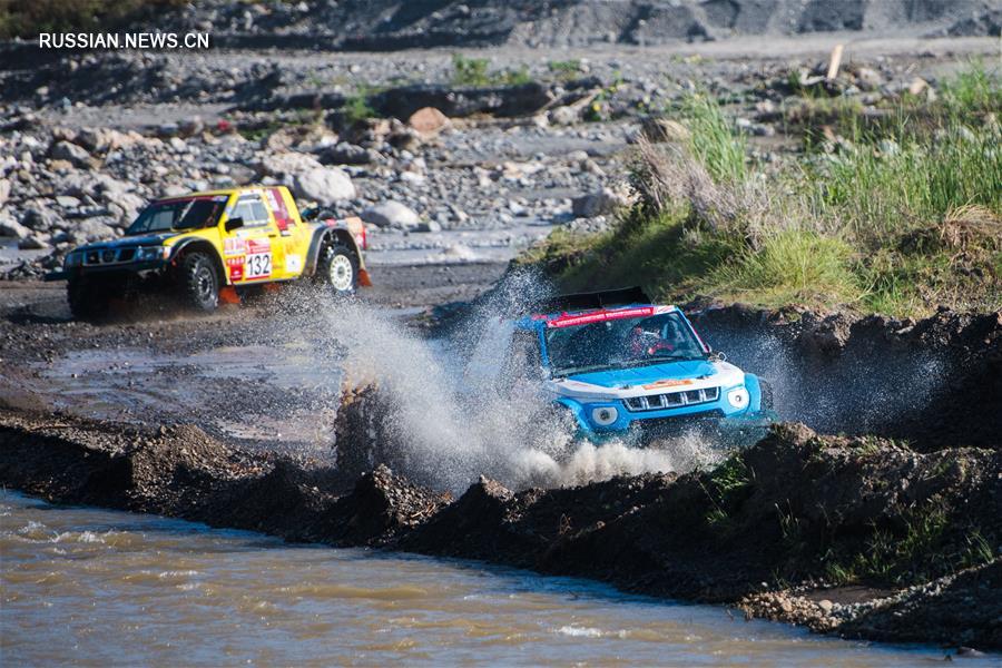 На востоке Китая на автокроссе пострадали 14 человек