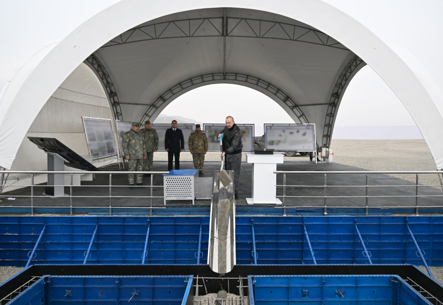 Президент Ильхам Алиев заложил фундамент Центра специальных операций в Агдеринском районе