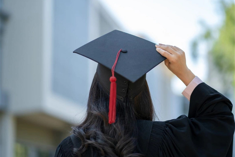 Милли Меджлис рассмотрит поправки о финансировании обучения социально уязвимых лиц