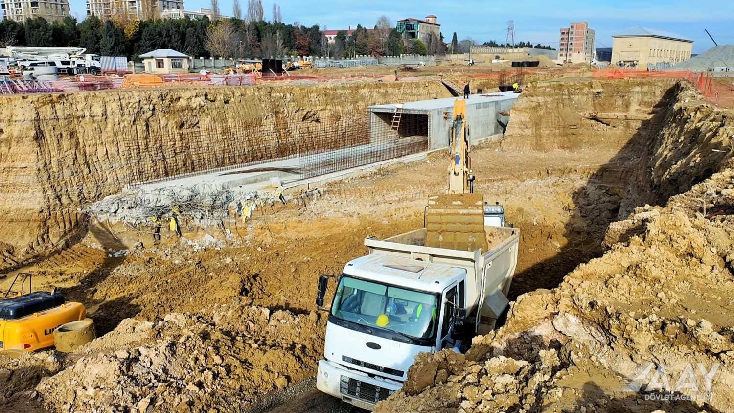 Капиталы уходят в бетон