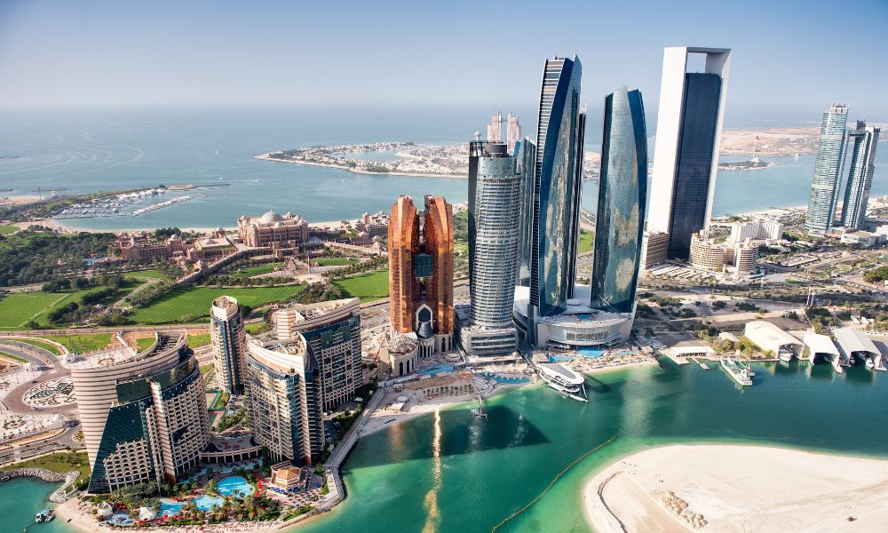 Место встречи - Абу-Даби